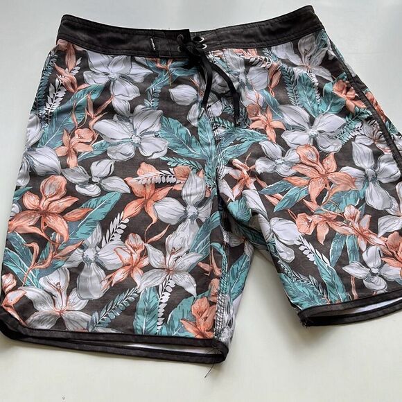 O’Neill Tropical Floral Boardshorts Mens M 32/9 - Picture 1 of 9